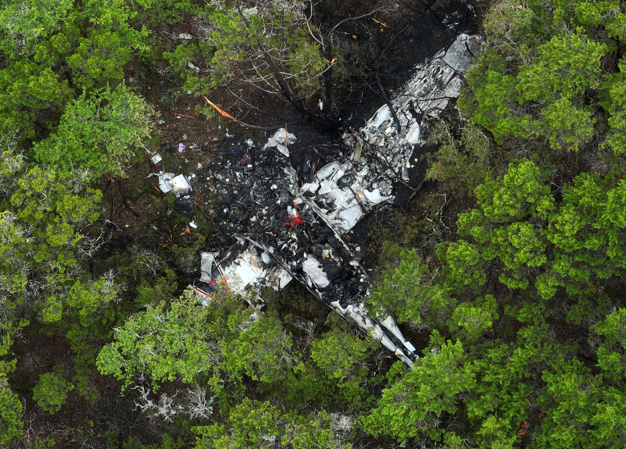 5 killed after small plane crashes near Wimberley late Thursday