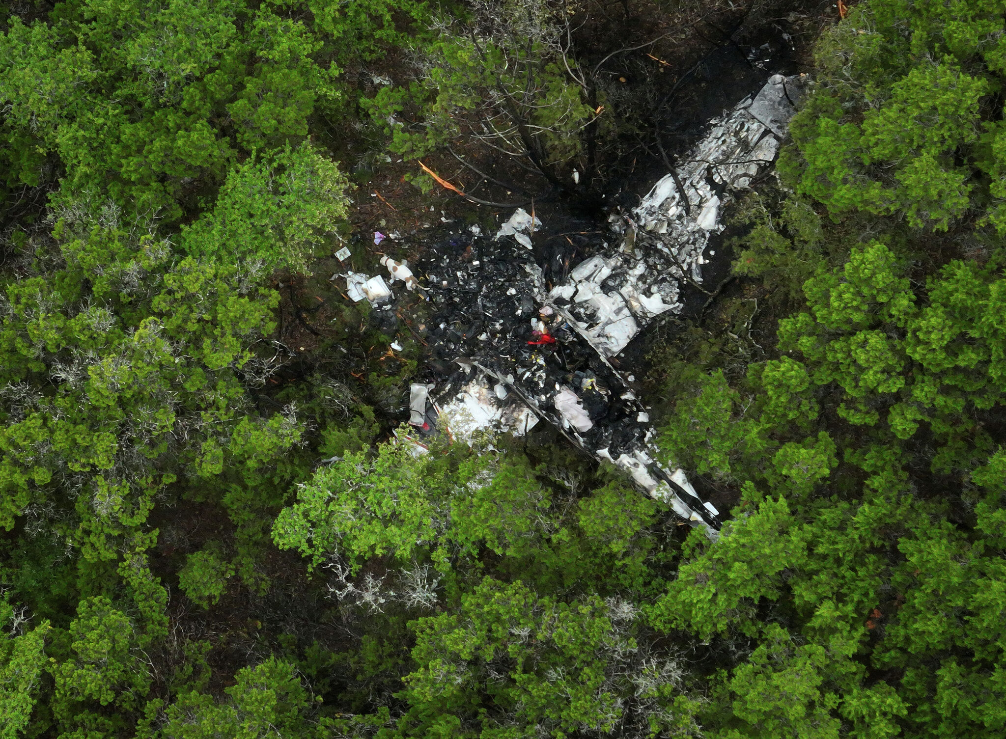 Five people dead after small airplane crashes in Hill Country