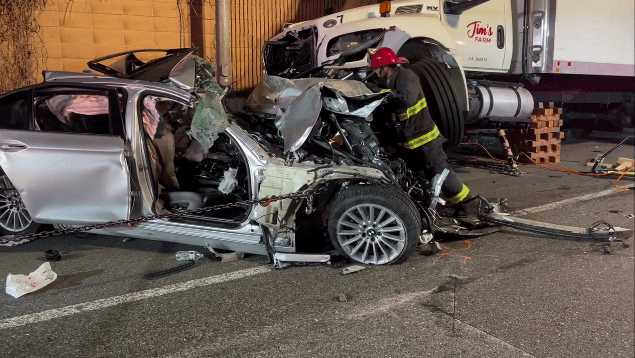 Teen dies in multi-vehicle crash on I-880 in San Leandro