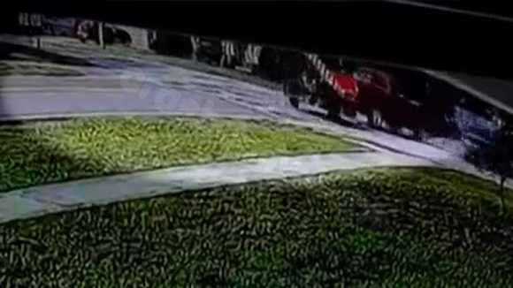 People keep crashing at this intersection in ﻿Deltona | ﻿Exclusive videos show repeated wrecks