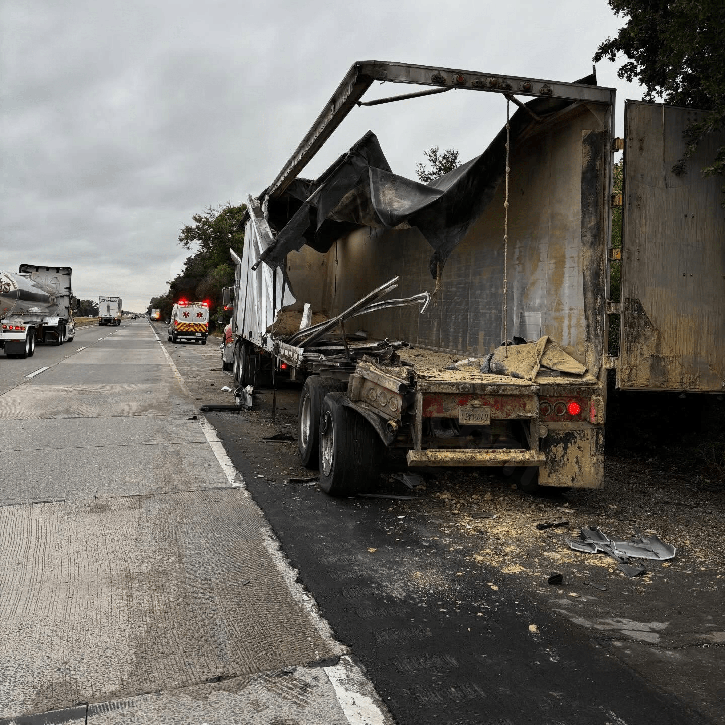 Roadside mechanic killed in I-5 crash near Lodi