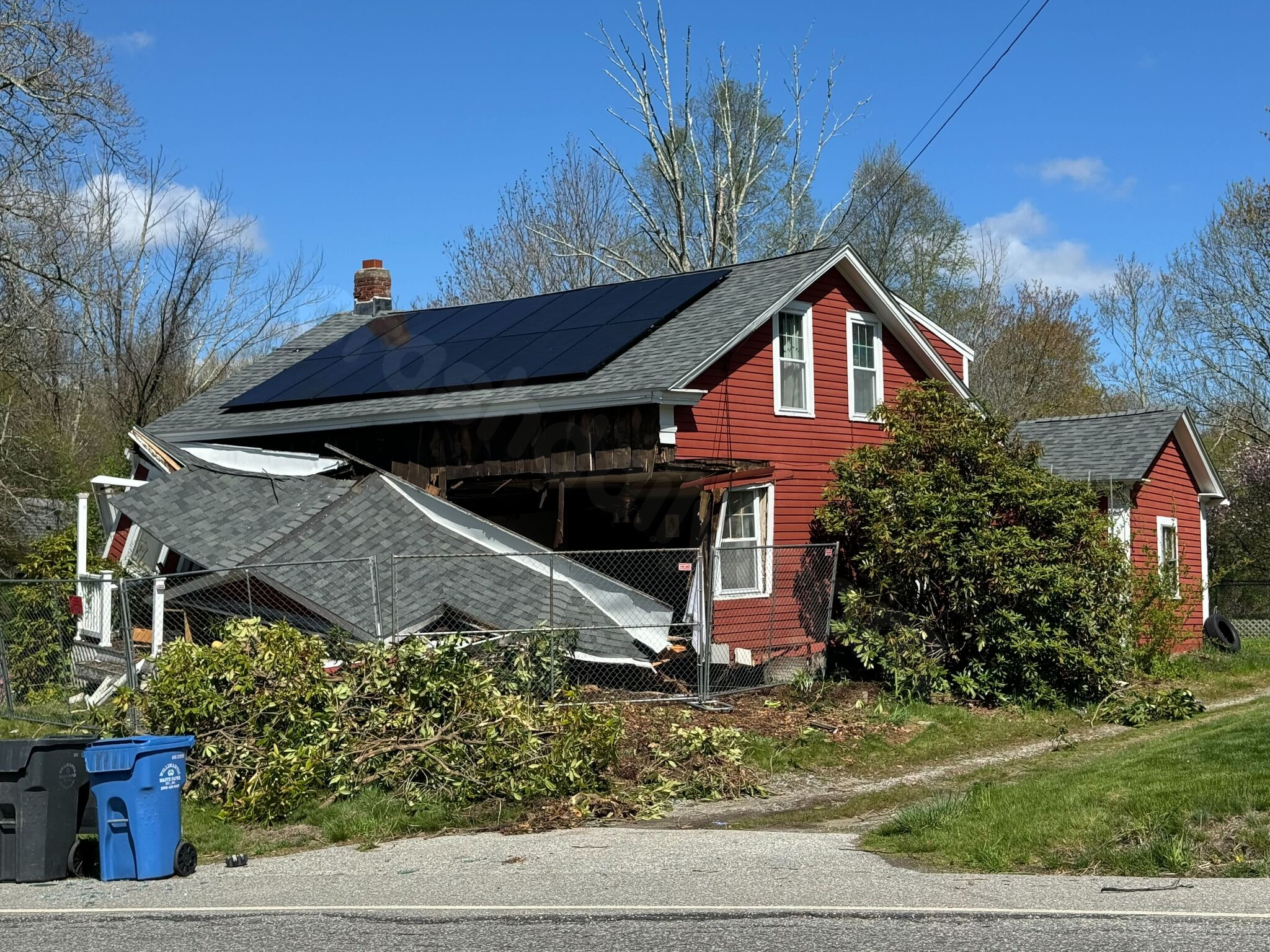 At least 1 dead after vehicle slammed into Killingly home on Hartford Pike, police say