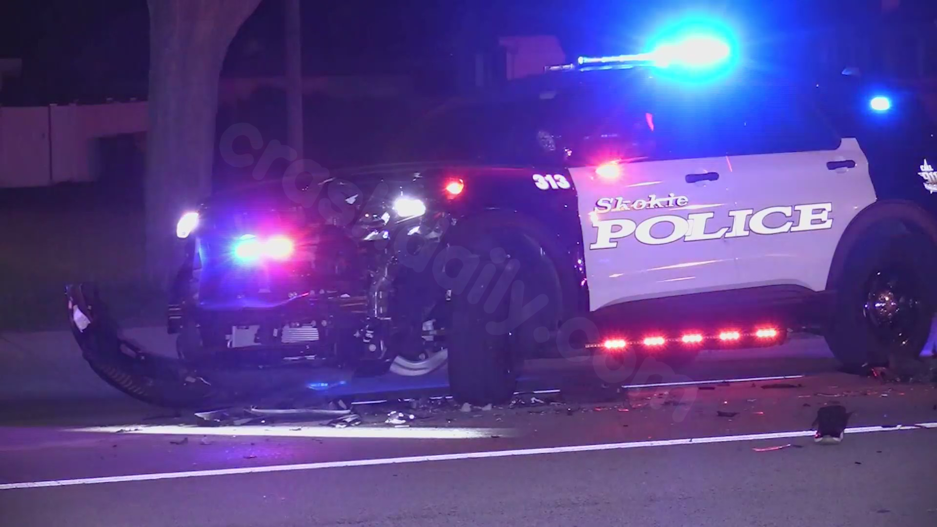 3 arrested, 2 missing after Skokie police squad car crash leads to foot pursuit
