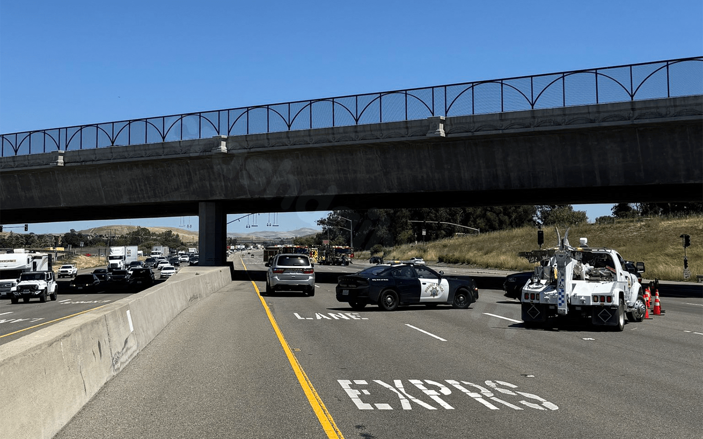 Eastbound I-580 at Isabel Avenue in Livermore shut down due to police activity