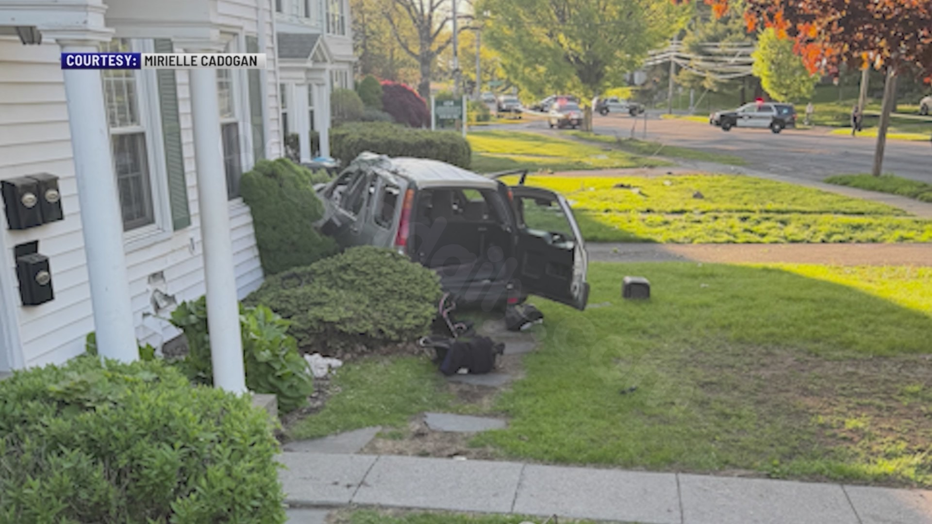 ‘Unbelievable:’ Neighbors recall car flipping, then crashing into house on Western Ave
