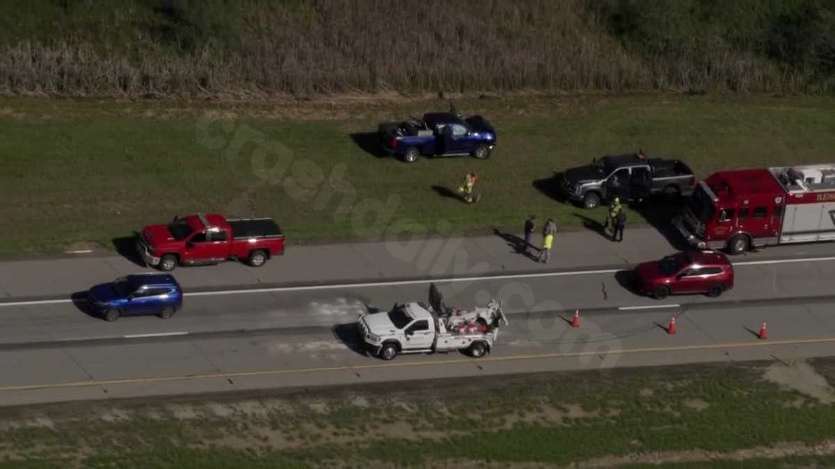 Lane restrictions in place along Parkway North after multi-vehicle crash