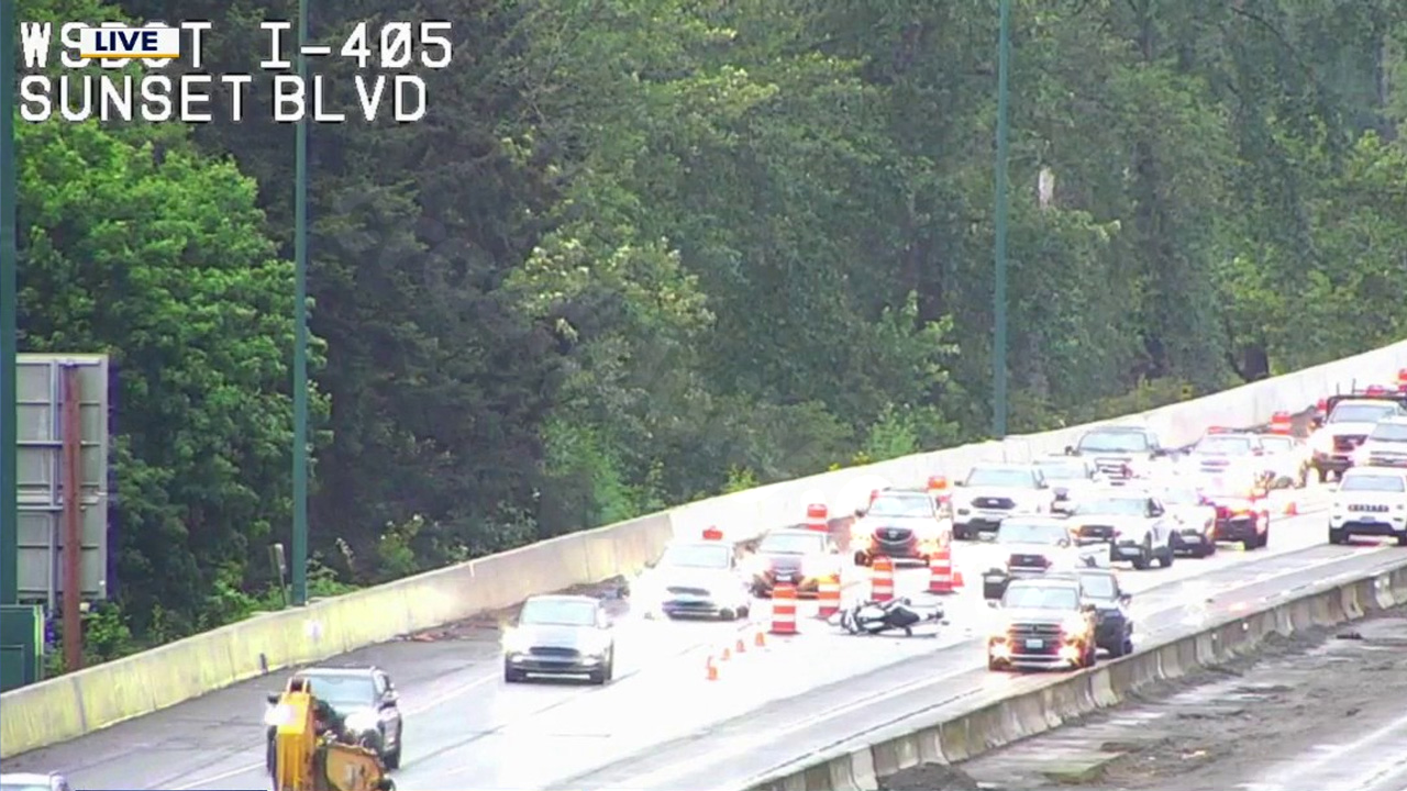 I-405 southbound reopens in Renton, WA after serious hit-and-run crash