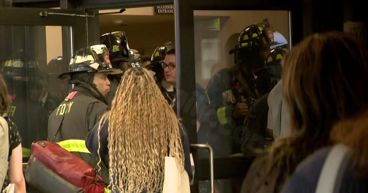 2 kids, 1 adult hurt in "Wicked" escalator accident in NYC