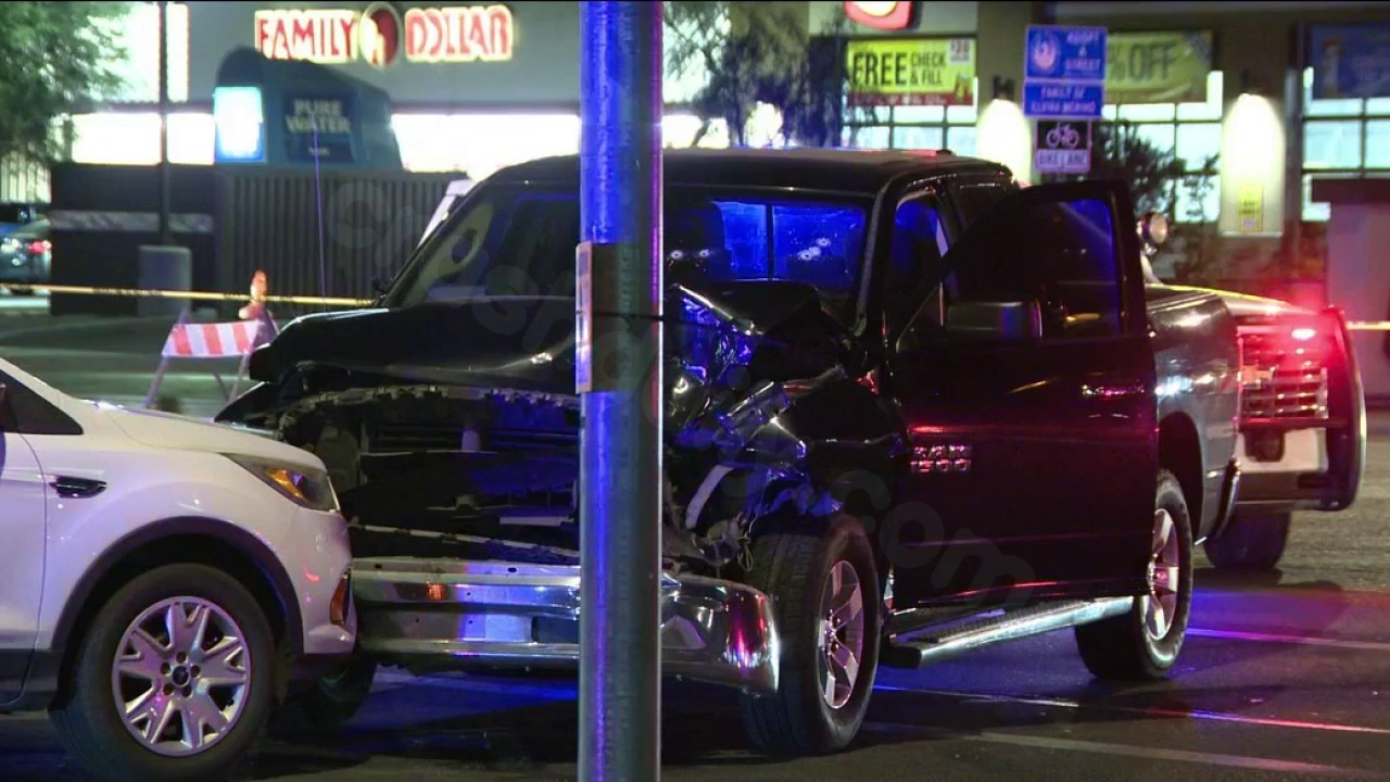 Driver shot at witnesses after crash in south Phoenix, police say