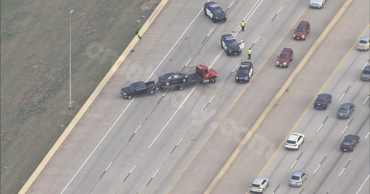 I-225 reopens in Denver metro area following 5-vehicle crash that sent 2 to hospital