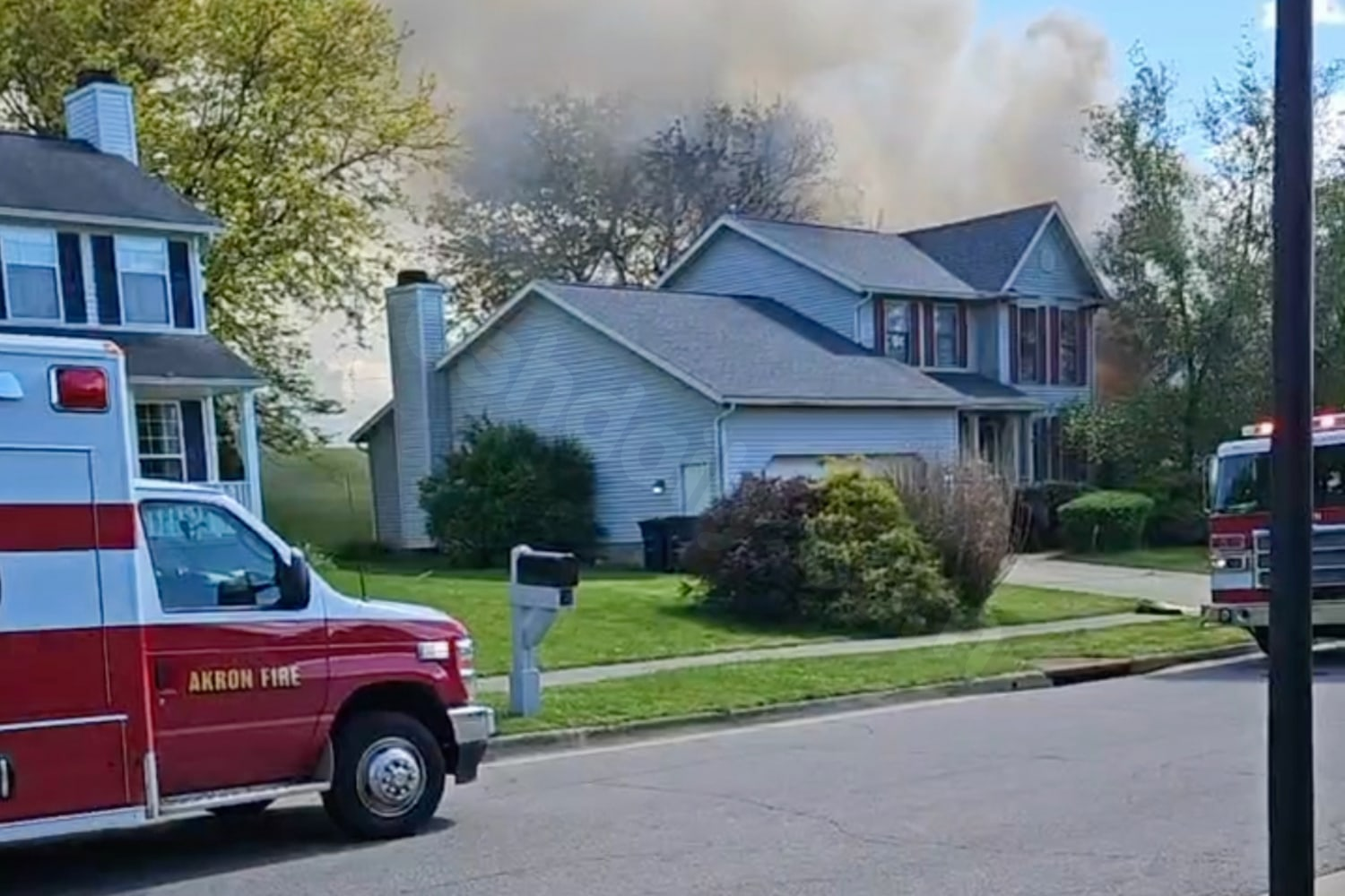 Federal investigators search for cause of fatal Akron plane crash into home