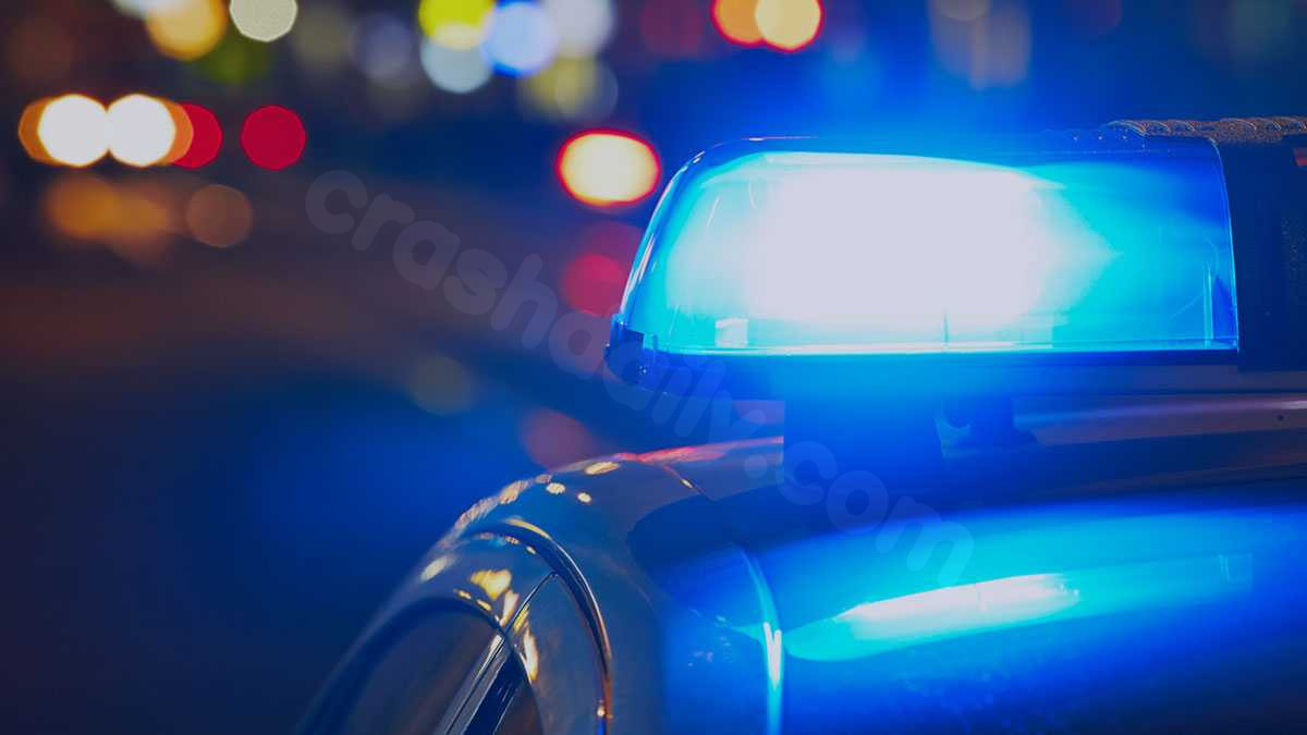 2 dead, 1 seriously injured after crash in Butler County