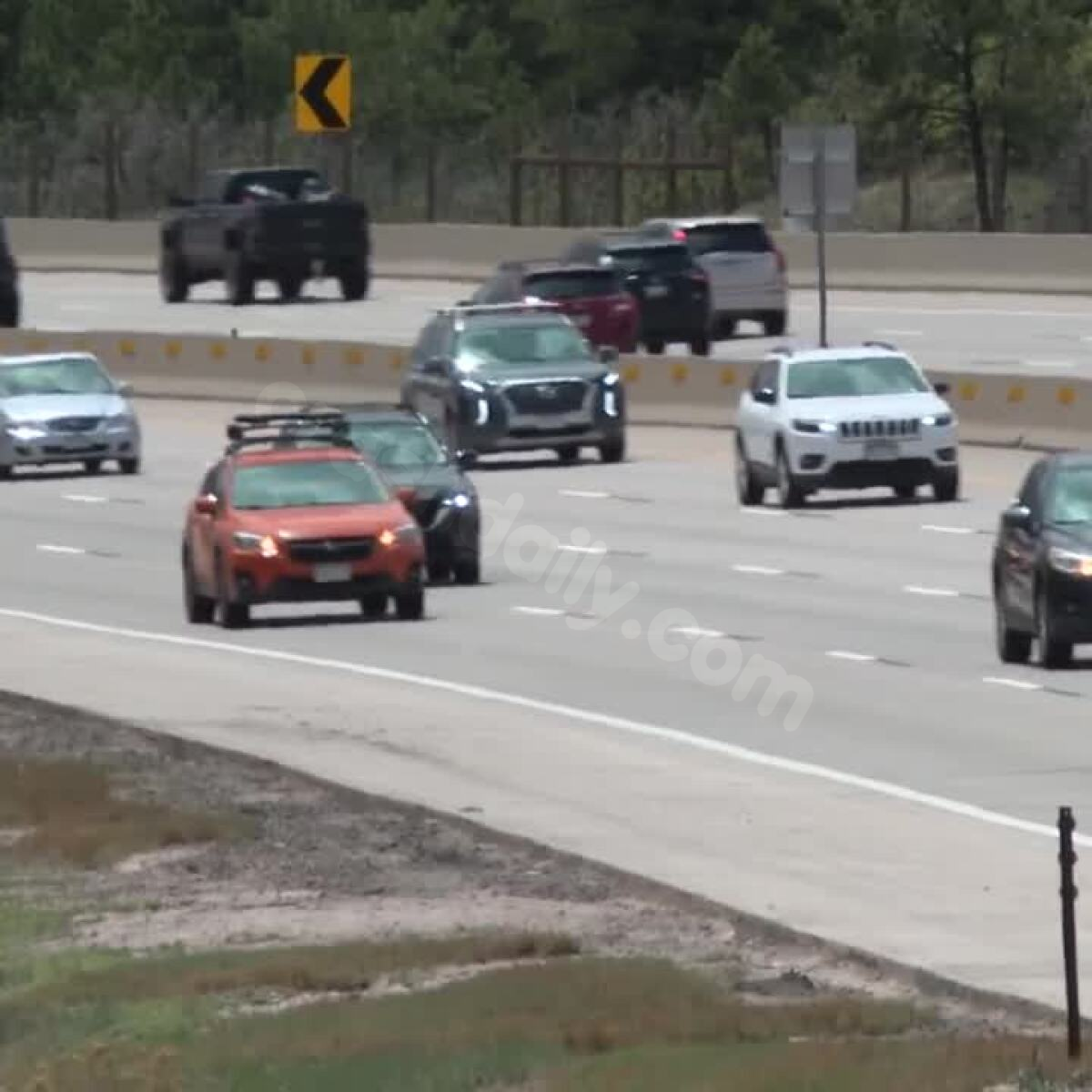 Douglas County residents share concerns after fatal I-25 crash causes major traffic delays