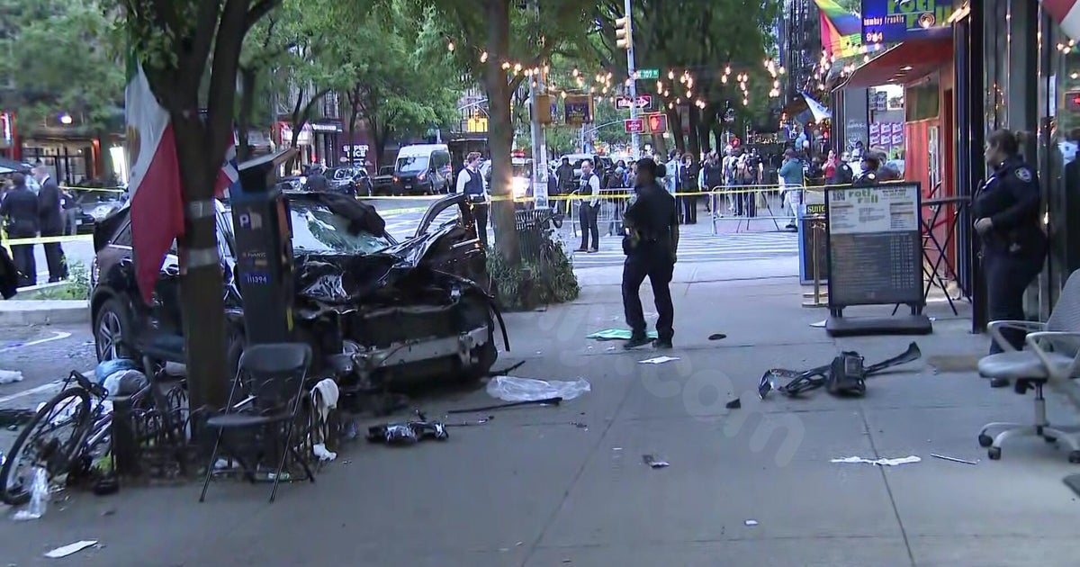 Driver in Upper West Side crash charged with DWI, manslaughter after pedestrians' deaths, NYPD says