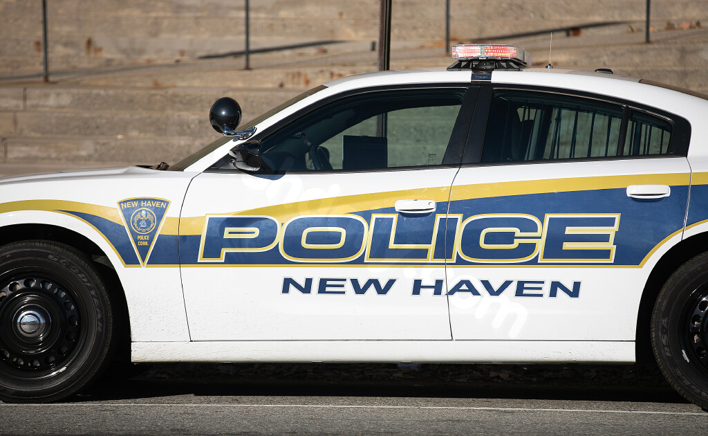 New Haven police ID woman killed in Woodward Avenue crash into tree