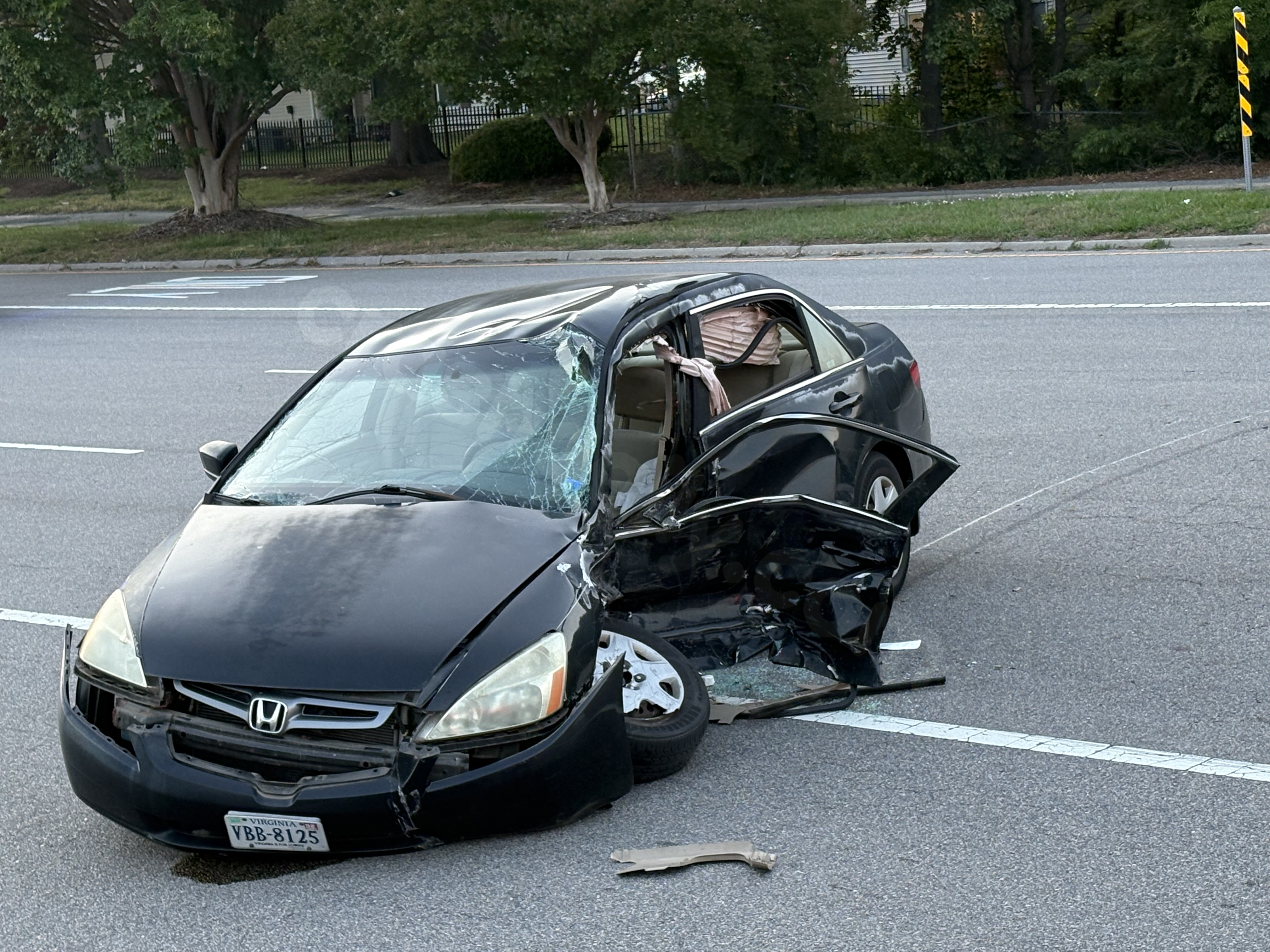Virginia Beach crash results in one fatality, another injured