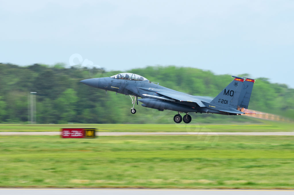 Idaho airshow stopped following reported jet crash