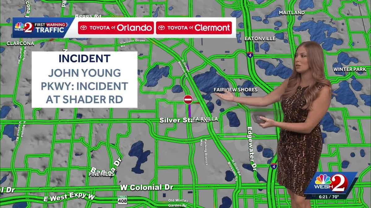 John Young Parkway lanes blocked in Orlando