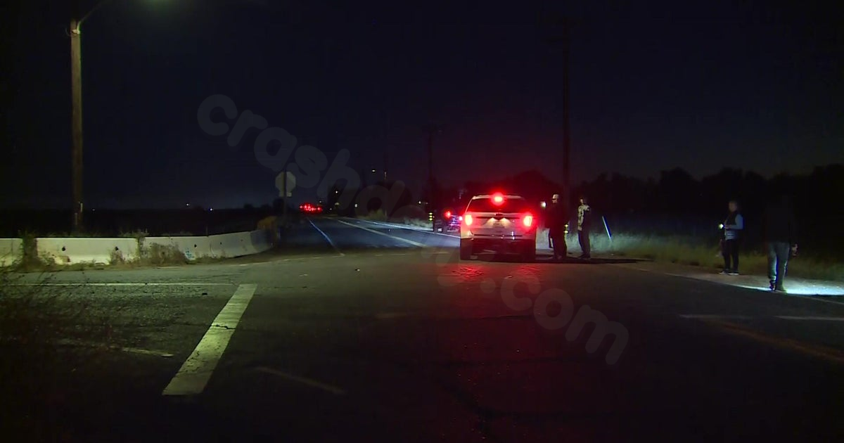 Crash near Mather injures 2 people