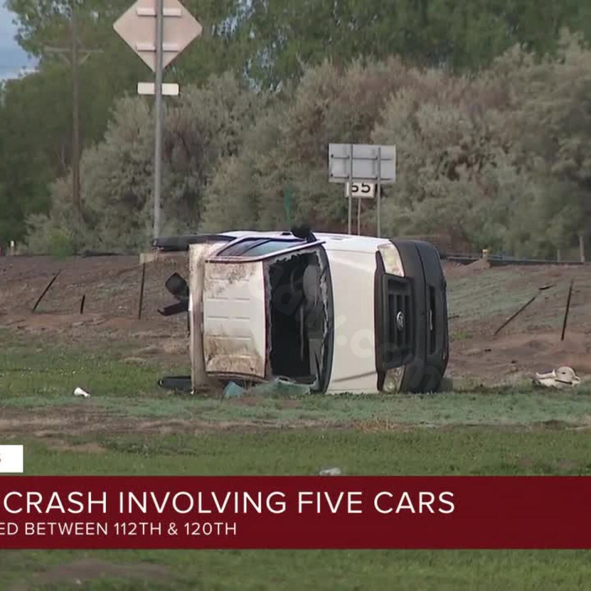 1 person dies in five-vehicle crash on Highway 85 crash near E. 120th Avenue
