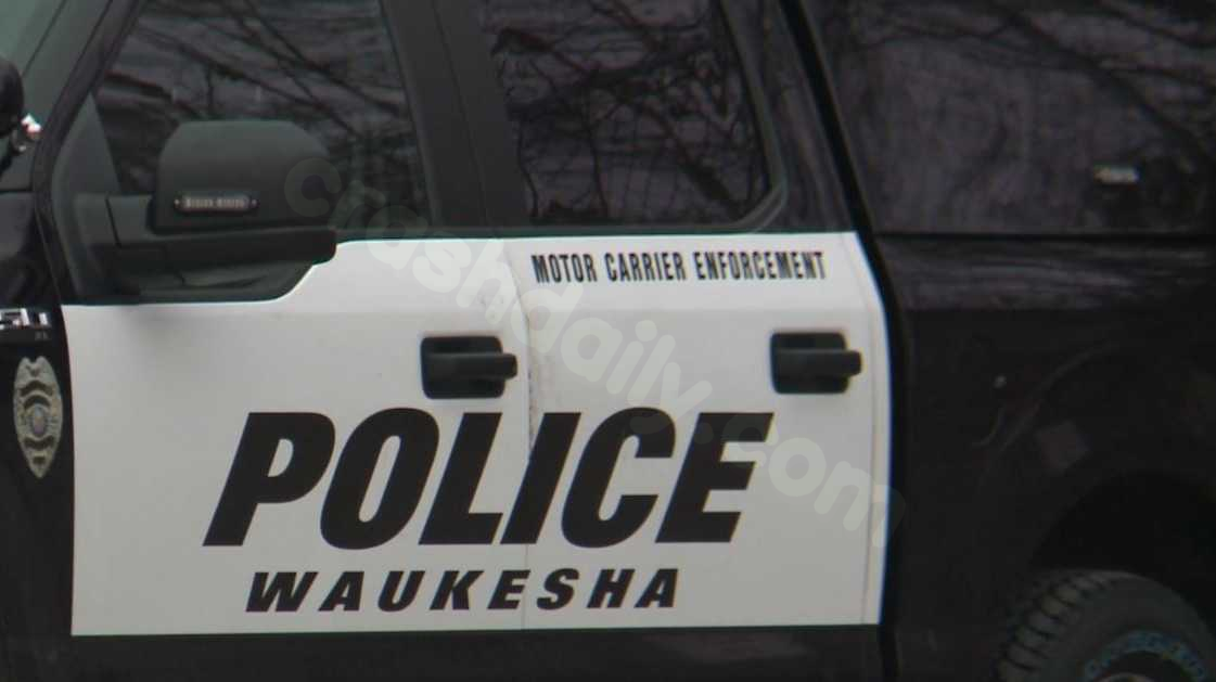 Waukesha police investigating deadly Tuesday 2-vehicle crash