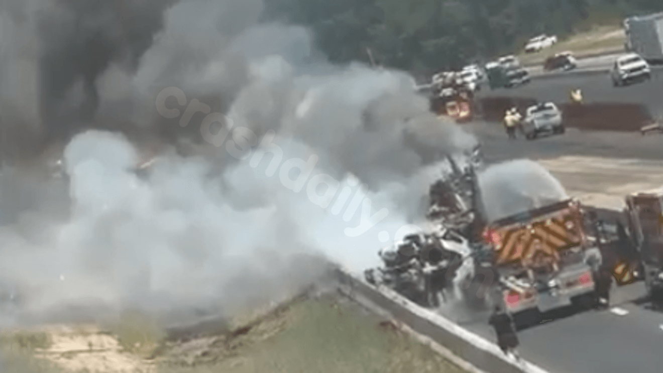 Crash closes portion of I-95 South in Robeson Co., NCDOT says