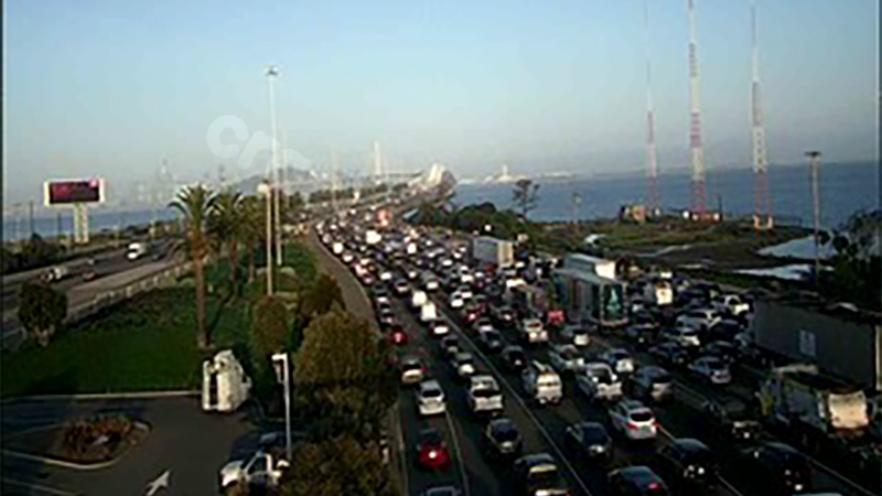 Motorcyclist killed in Bay Bridge crash Thursday morning
