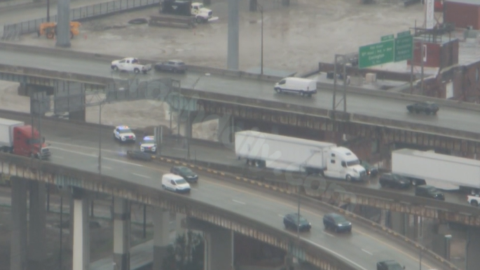 I-75 NB shut down near Brent Spence Bridge due to a crash with fuel spill
