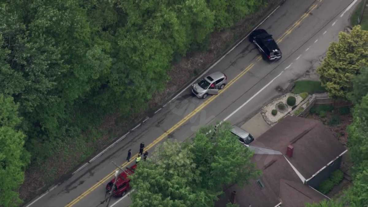 Multi-vehicle crash closes Route 130 in Jeannette, Westmoreland County