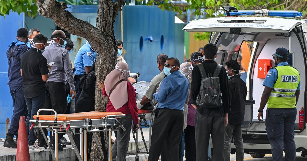 Bodies of divers who died in Maldives scuba accident returned to Italy