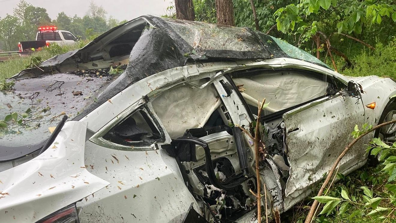 Child sustains head injury after vehicle swerves off road in Lebanon County