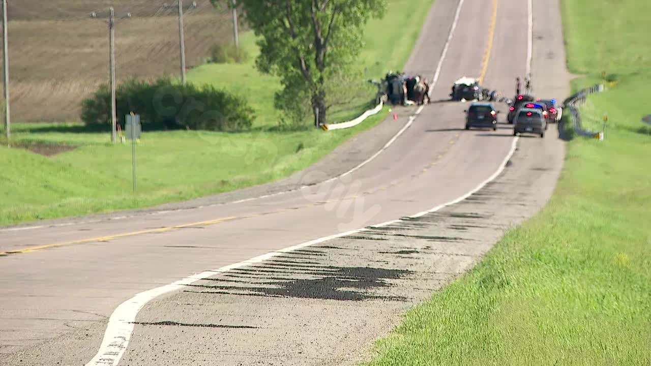 Dakota County crash leaves at least one dead