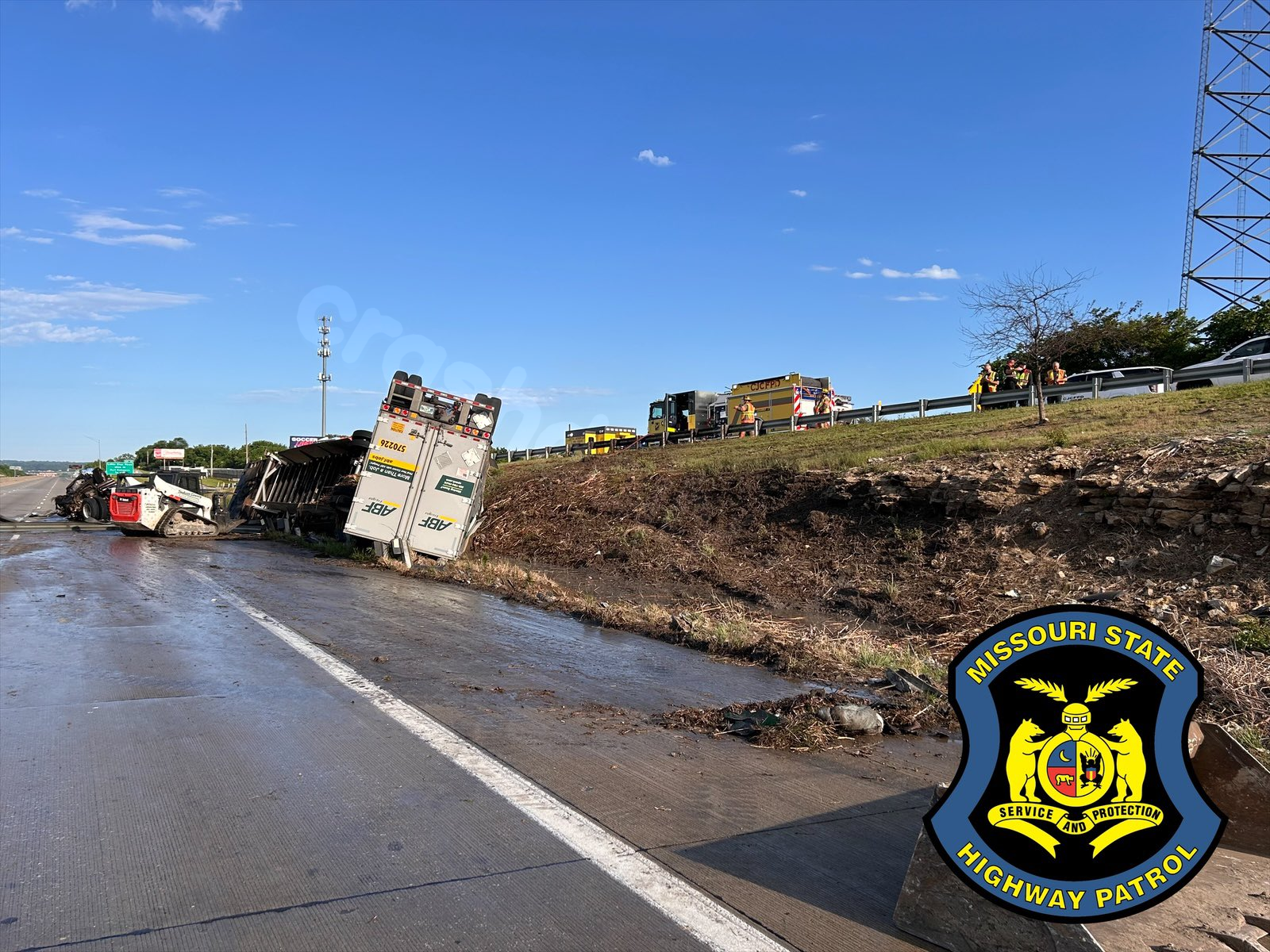 Driver dead after fiery tractor-trailer crash on WB I-70 in Blue Springs