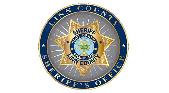 Car / Deer Accident Yesterday in Linn County