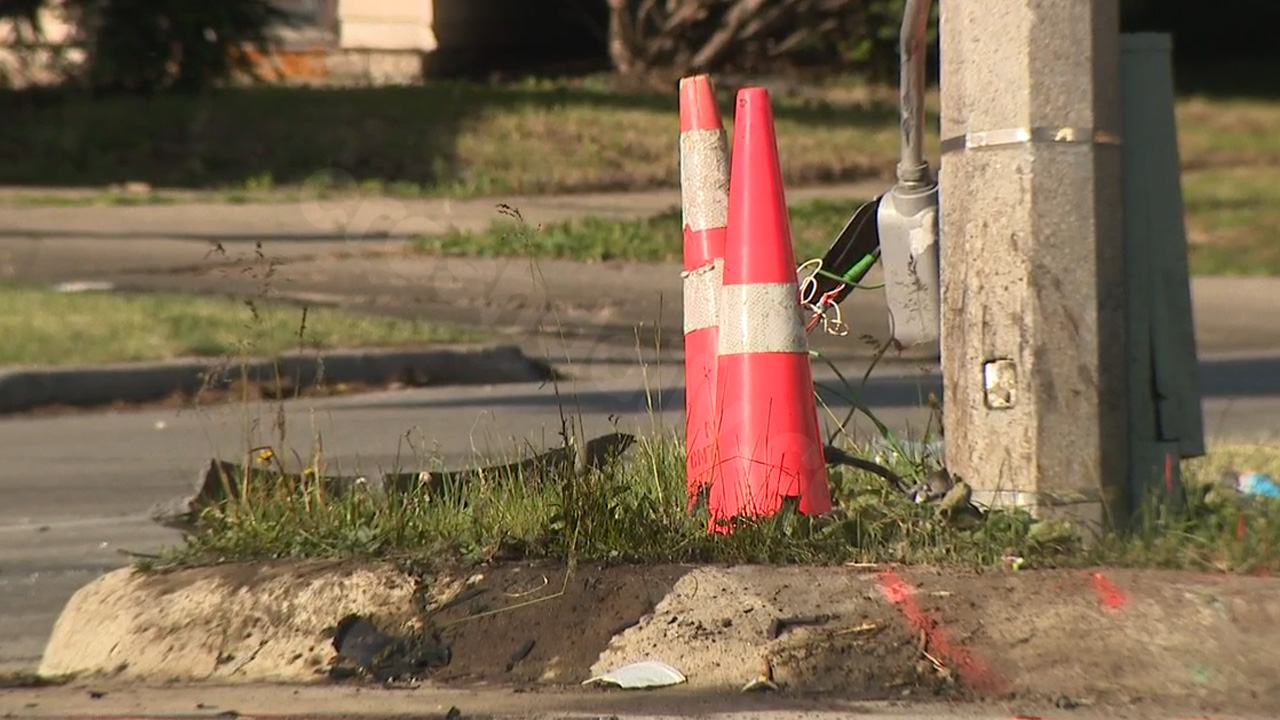 Milwaukee fatal crash near Fond du Lac and Roosevelt, 1 in custody