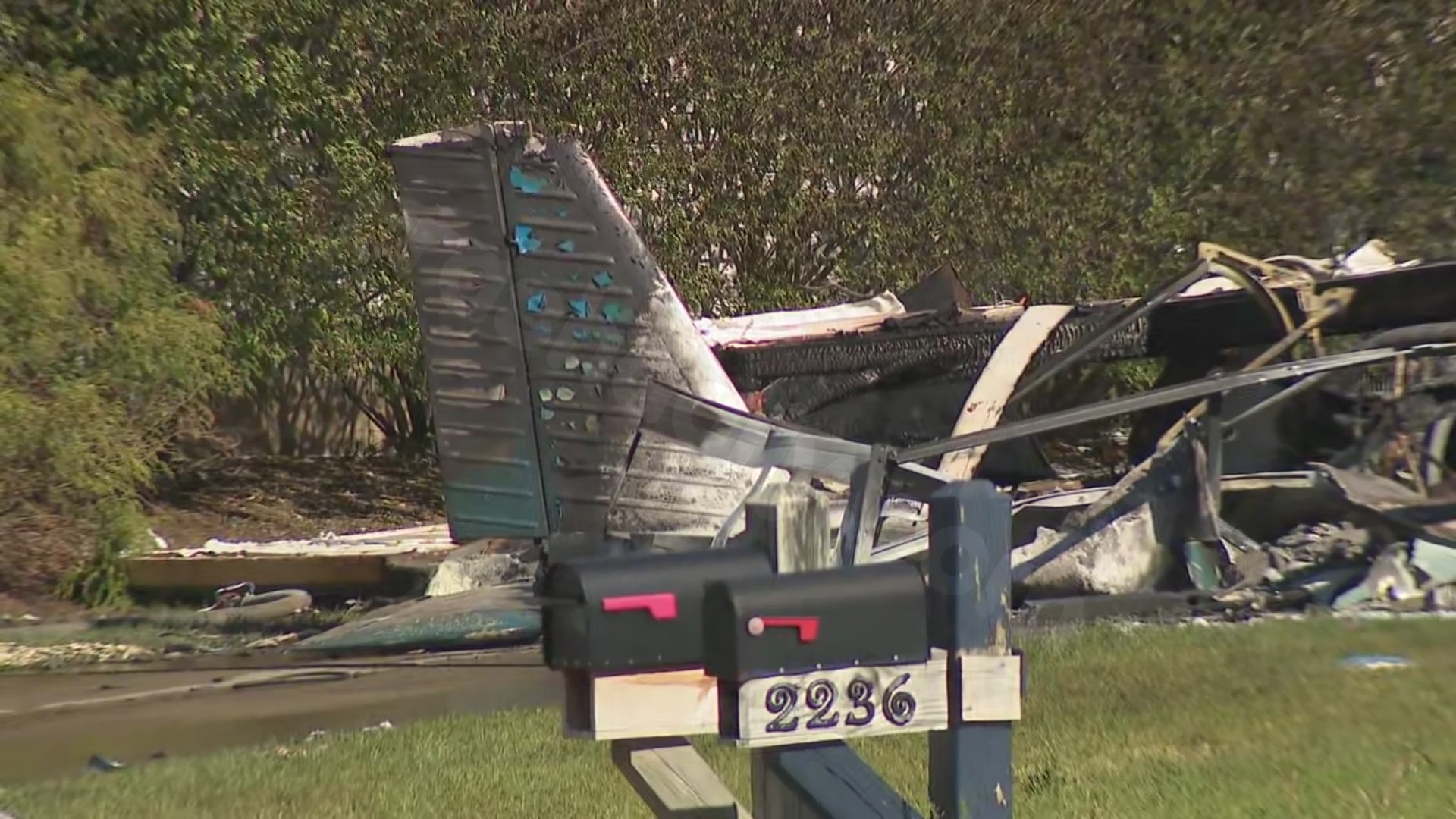 Pilot, flight instructor who died in Akron plane crash identified: Medical Examiner