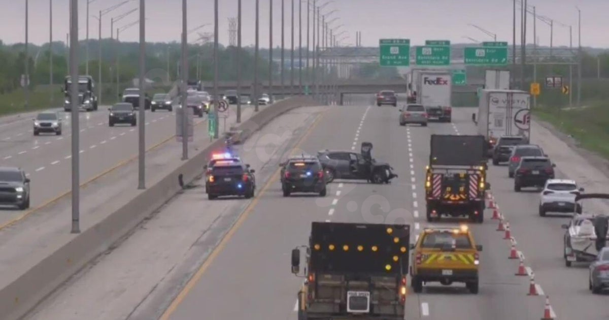 Woman charged with DUI in I-94 crash that killed passenger in Gurnee, Illinois