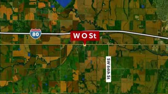 18-year-old ejected in Lincoln crash later dies at hospital