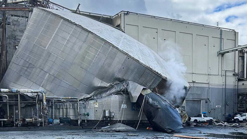 Chemical tank implosion in Washington state kills 1 and leaves 9 missing