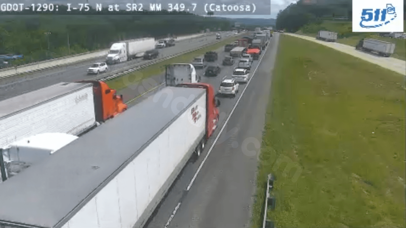 Crash shuts down all lanes of I-75 South near mile marker 348 in Catoosa County