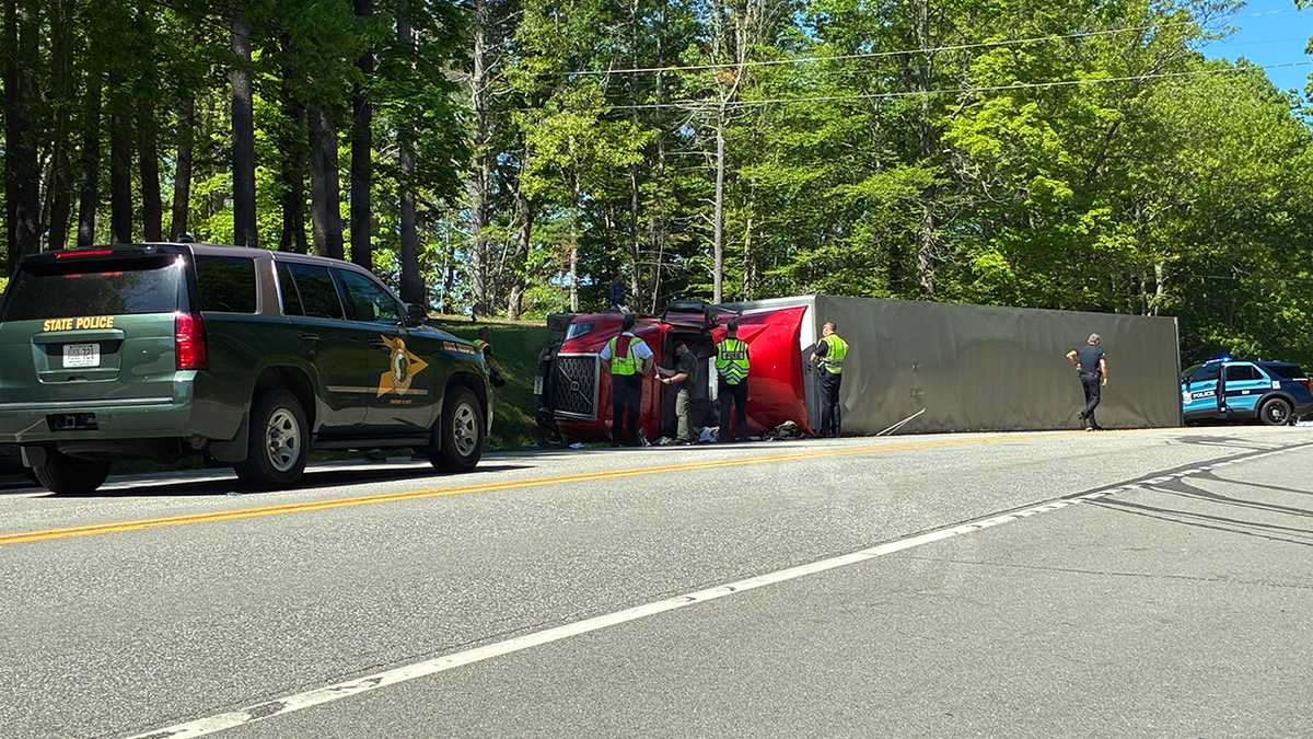 Driver injured when tractor-trailer rolls over in Durham