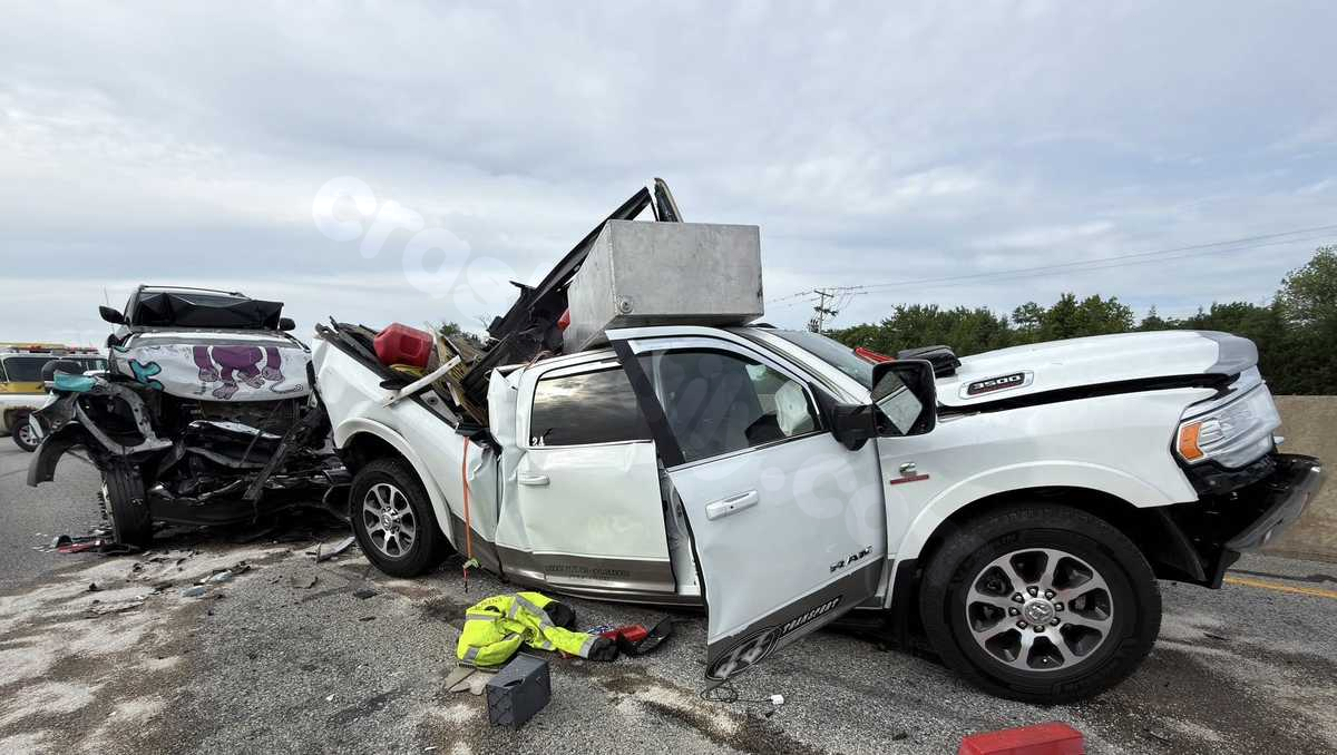 I-83 closed in York County for hours as crews cleared debris from a crash