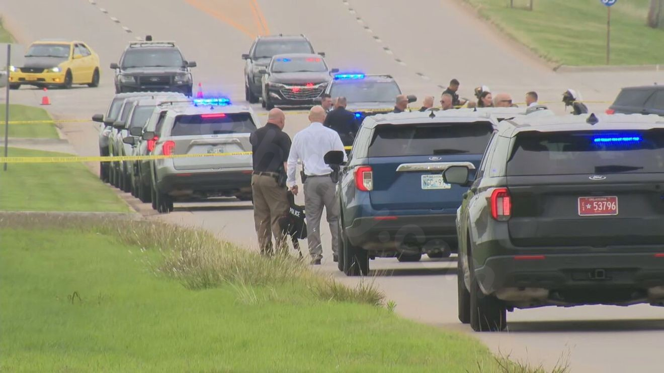 Police: Chase ends in crash, officer-involved shooting in Cleveland County