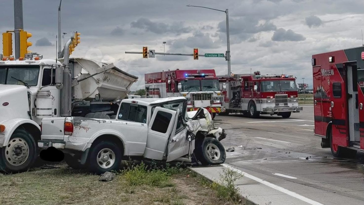6 taken to hospital after multi-vehicle crash in Firestone