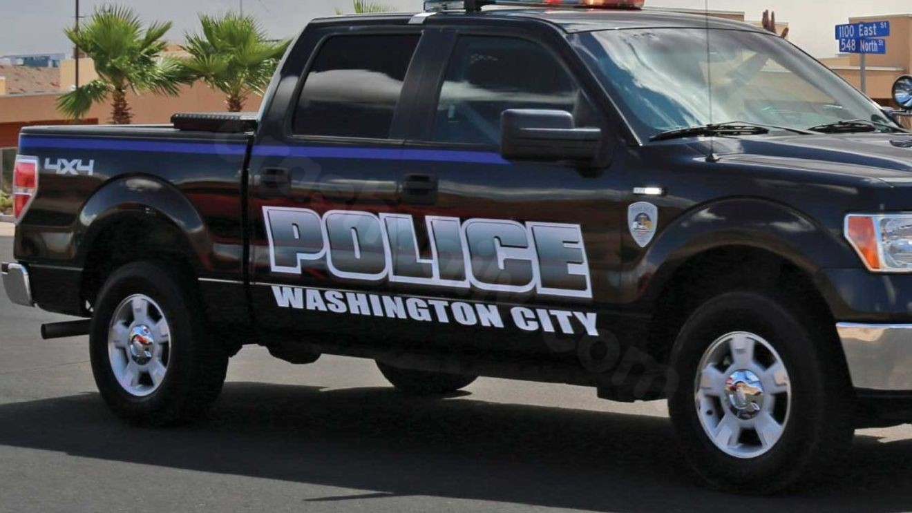 Man driving vintage Ford Model T killed in crash at Washington City intersection
