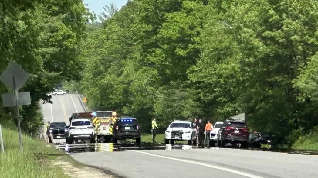 Section of Portland Avenue in Rollinsford closed after serious crash