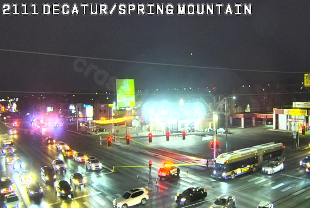 Pedestrian killed in southwest Las Vegas crash, driver arrested for DUI