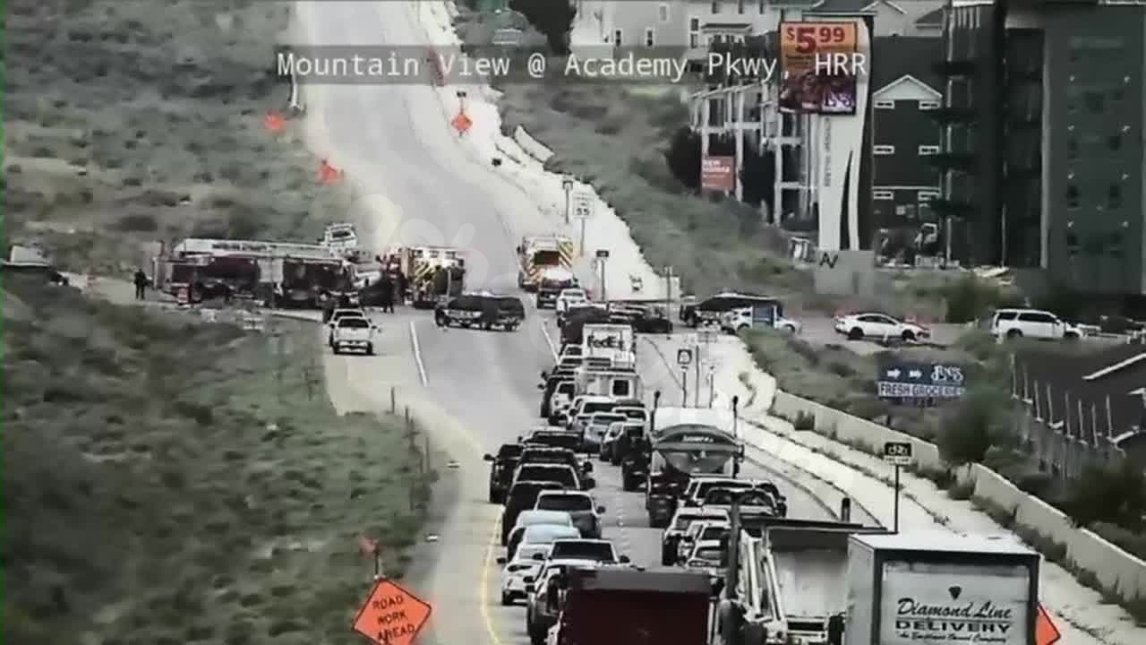 TRAFFIC ALERT: Northbound Mountain View Corridor closed near Rosecrest Road due to crash