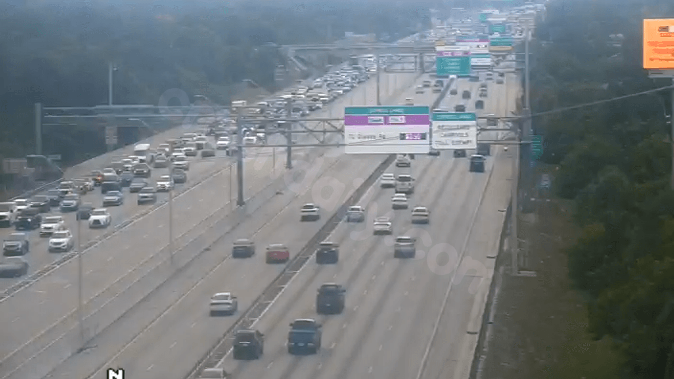 I-95 southbound closed in from Palmetto Park Road to Sample Road after crash
