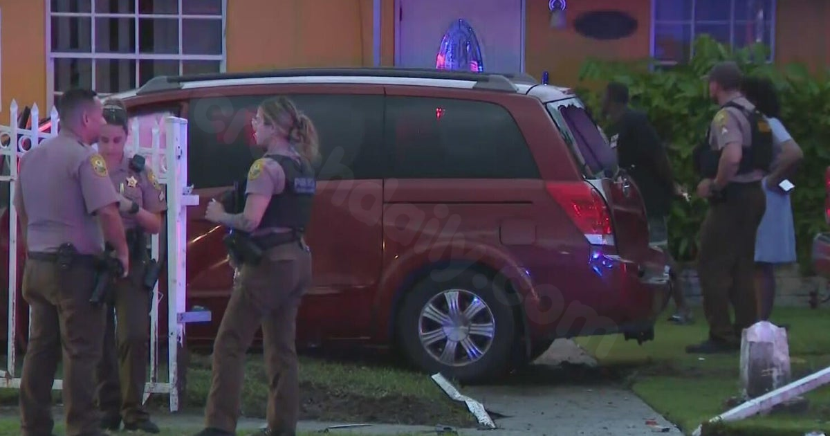 Injuries reported when car slams into southwest Miami-Dade home after crash, MDSO says